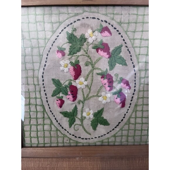 Vtg Embroidered Cross Stitch Strawberries on Vine Folk Art Wood Framed Cottage - Picture 2 of 5